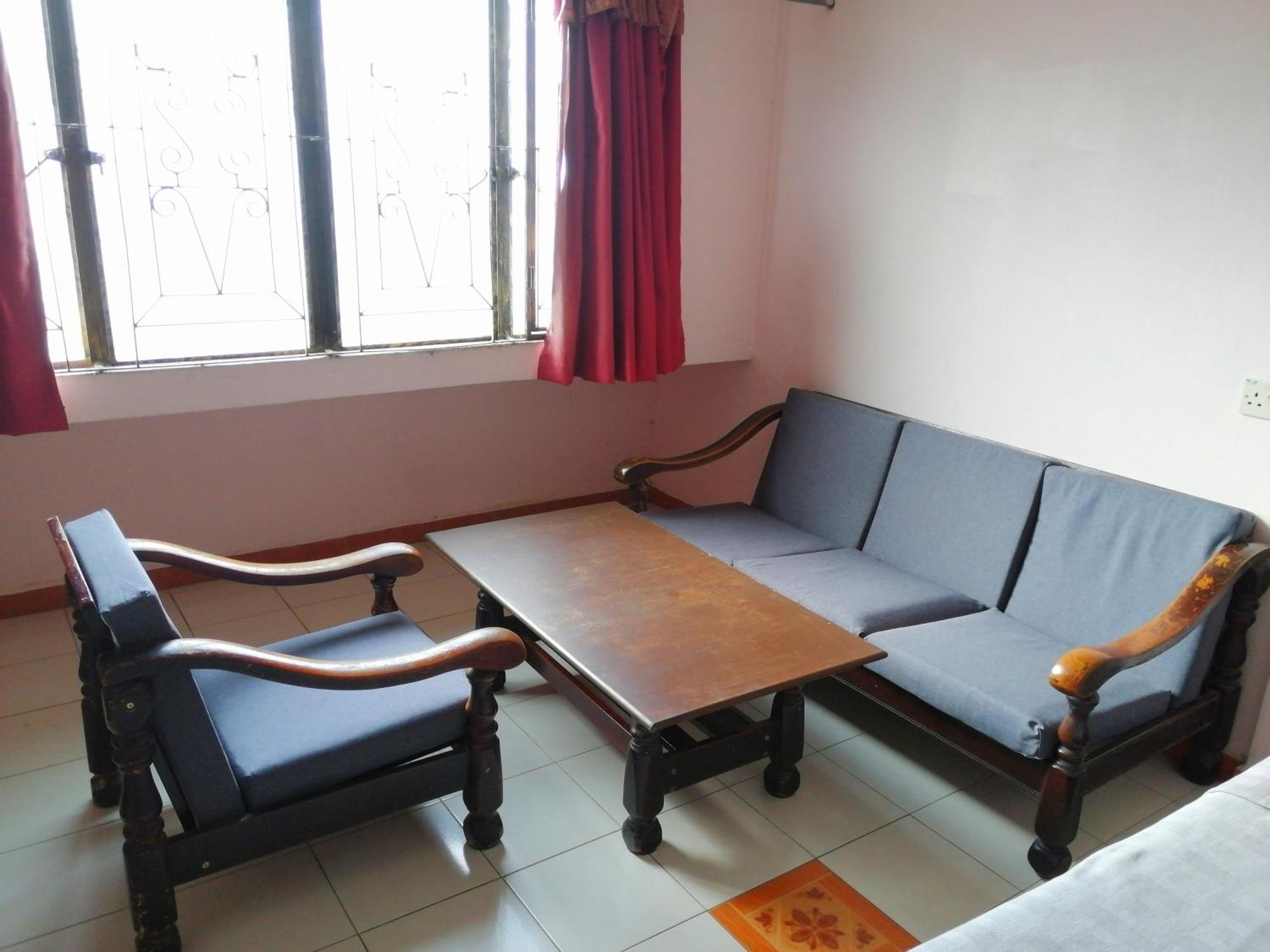 New Budget Inn Hotel Chukai Екстер'єр фото